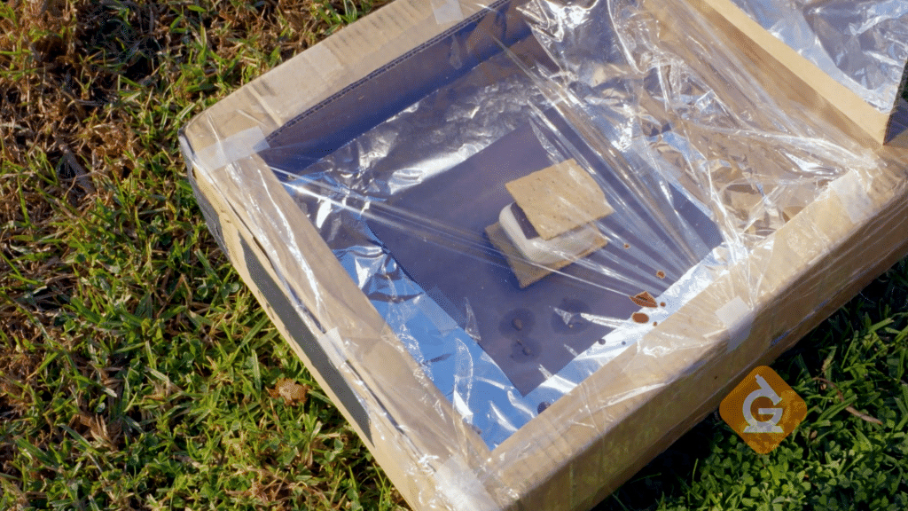 solar cooker for trapping solar energy